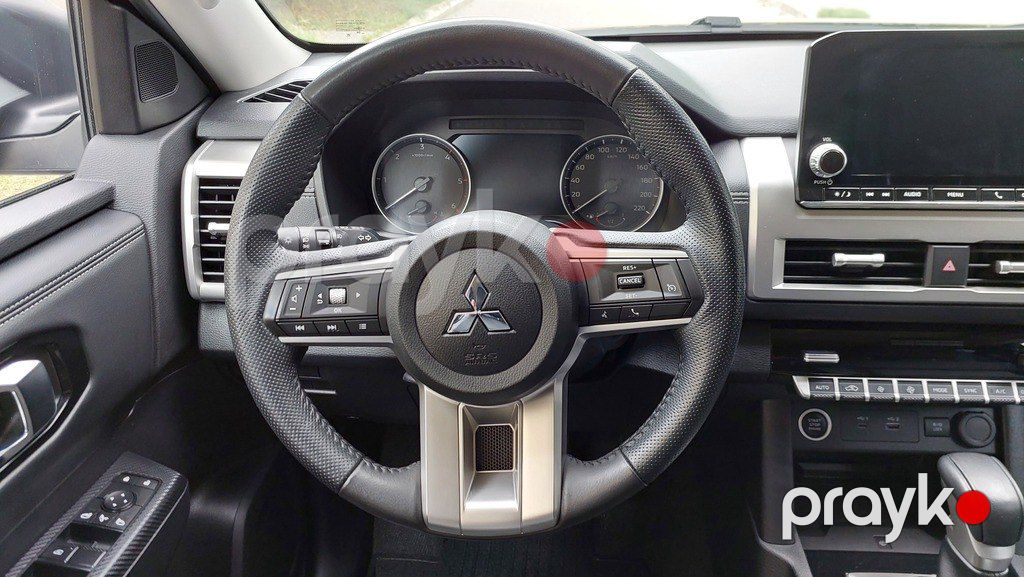 Mitsubishi L200, 2.4 L, 2024 il, 69 000 km — Avtomobillər, Bakı (12)