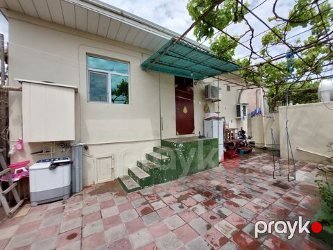 Satılır 3 otaqlı həyət evi/bağ evi 100 m² — Bakı
