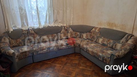 Künc divan dəsti. Türkiyənin İstikbal firmasıdı. Biri açılır yataq — Bakı