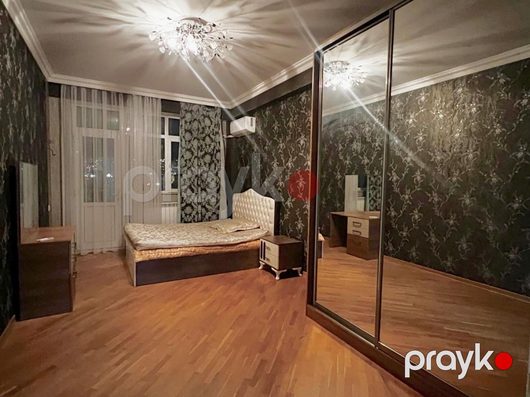 İcarəyə verilir 4 otaqlı yeni tikili 200 m² — Mənzil, Bakı (6)