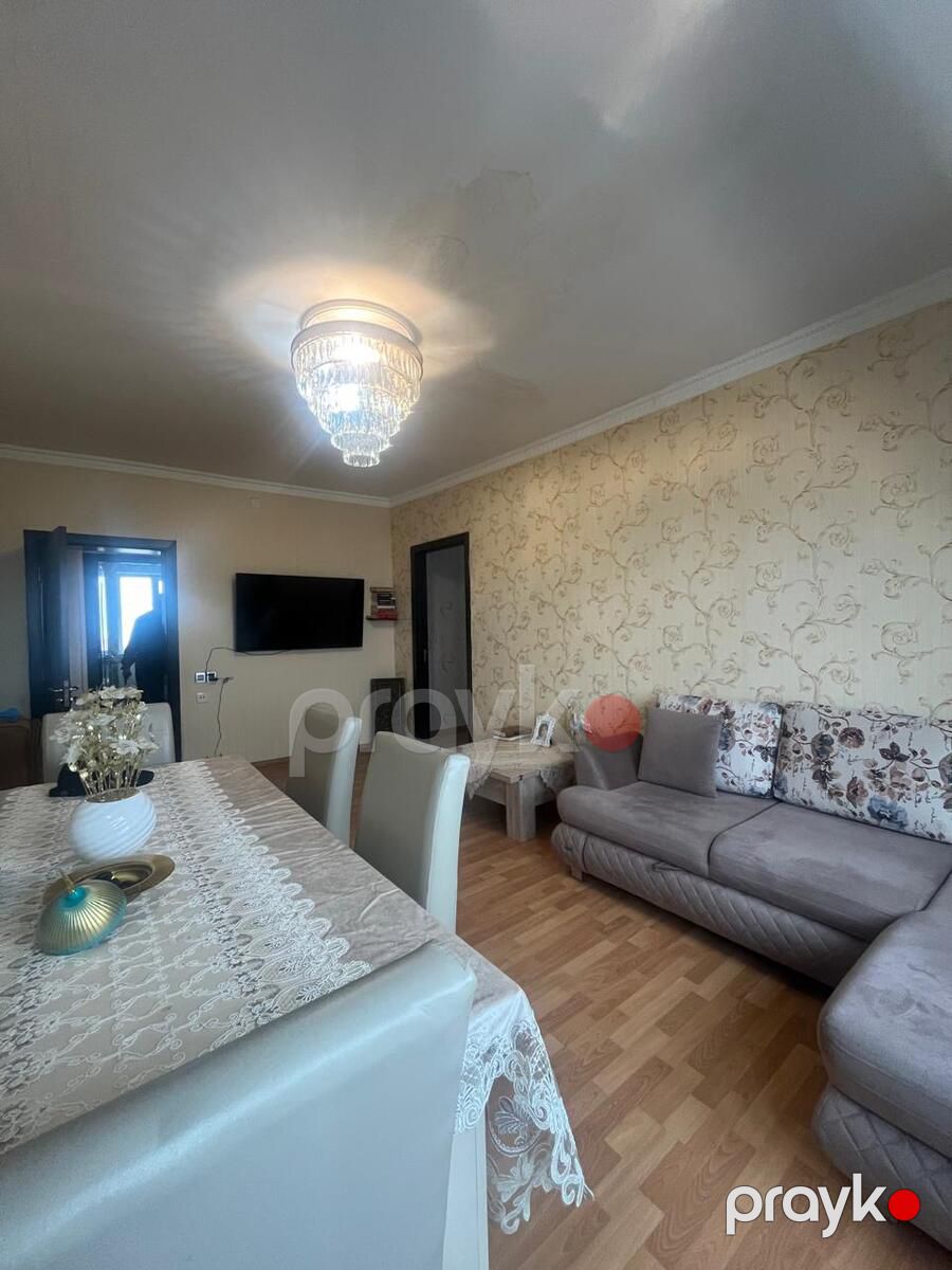 Satılır 4 otaqlı köhnə tikili 85 m² — Mənzil, Bakı (3)
