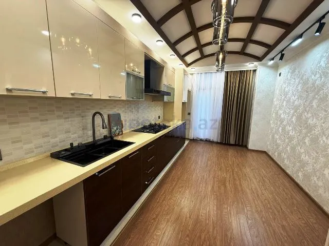 Satılır: 3 Otaq, Yeni tikili, Nizami r., 8-ci km q., 140.00 m² — Mənzil, Bakı (4)