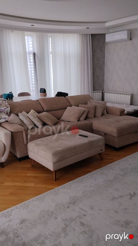 Künc divan, İşlənmiş, Açılan, Bazalı — Bakı