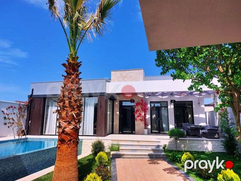 Satılır 5 otaqlı həyət evi/bağ evi 220 m² — Bakı