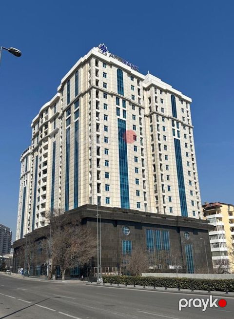 İcarəyə verilir 5 otaqlı yeni tikili 185 m²