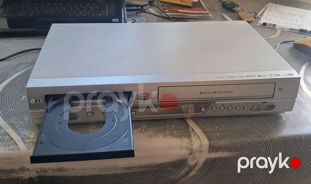 Hamısı birlikdə Məhsul: Köhnə tip televizor + LG Dvd/vhs kombi pleyer — Televizorlar, Mingəçevir (3)