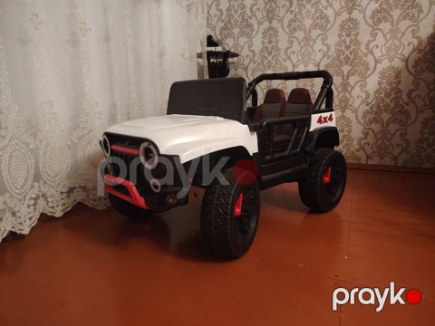 Uşaq elektrik maşını – off-road tipli 4x4 jeeplə oxşar dizayn — Bakı