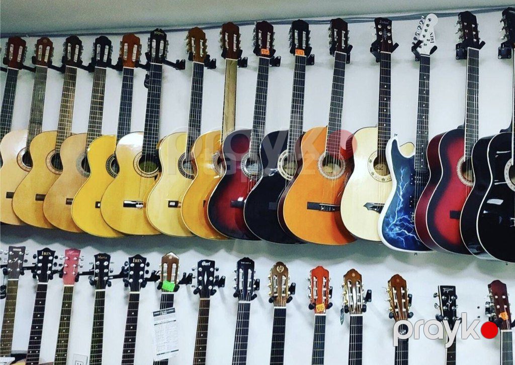 Gitaralar — Musiqiə alətləri, Bakı (8)