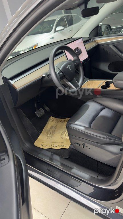 Tesla Model Y, 75 kWh, 2024 il, 18 396 km — Avtomobillər, Bakı (9)