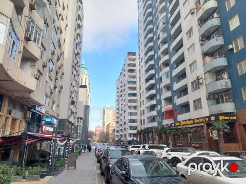 Satılır 3 otaqlı yeni tikili 140 m² — Bakı