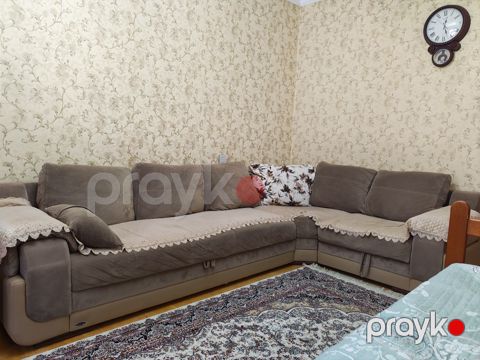 Künc divan — Bakı