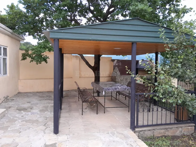 Satılır 8 otaqlı Həyət evi 204 m² Xızı — Xızı