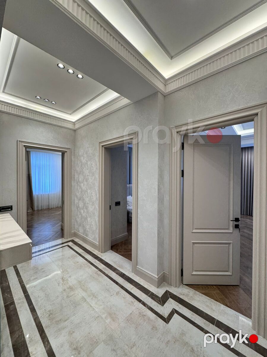 Satılır 4 otaqlı yeni tikili 185 m² — Mənzil, Bakı (12)