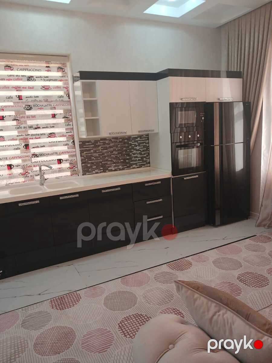 Satılır 4 otaqlı həyət evi/bağ evi 240 m² — Ev, villa, Bakı (10)