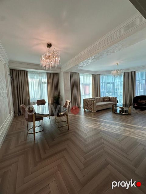 Satılır 3 otaqlı yeni tikili 137 m² — Bakı