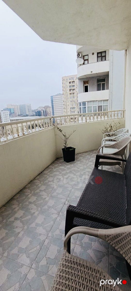Satılır 4 otaqlı yeni tikili 202 m² — Mənzil, Bakı (12)
