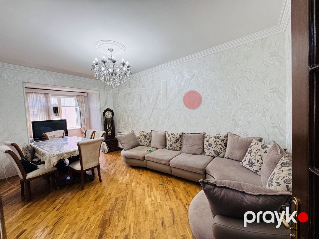Satılır 4 otaqlı köhnə tikili 115 m² — Mənzil, Bakı (3)