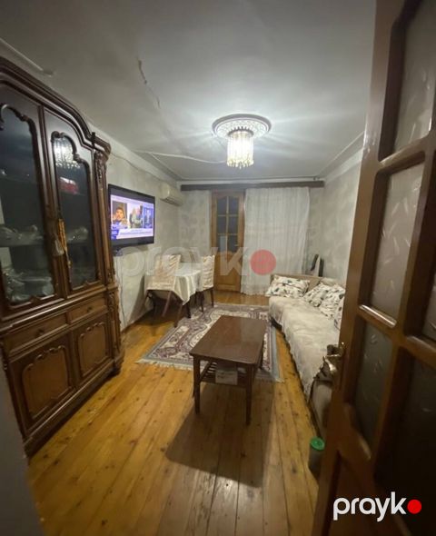 Satılır 3 otaqlı köhnə tikili 80 m² — Bakı