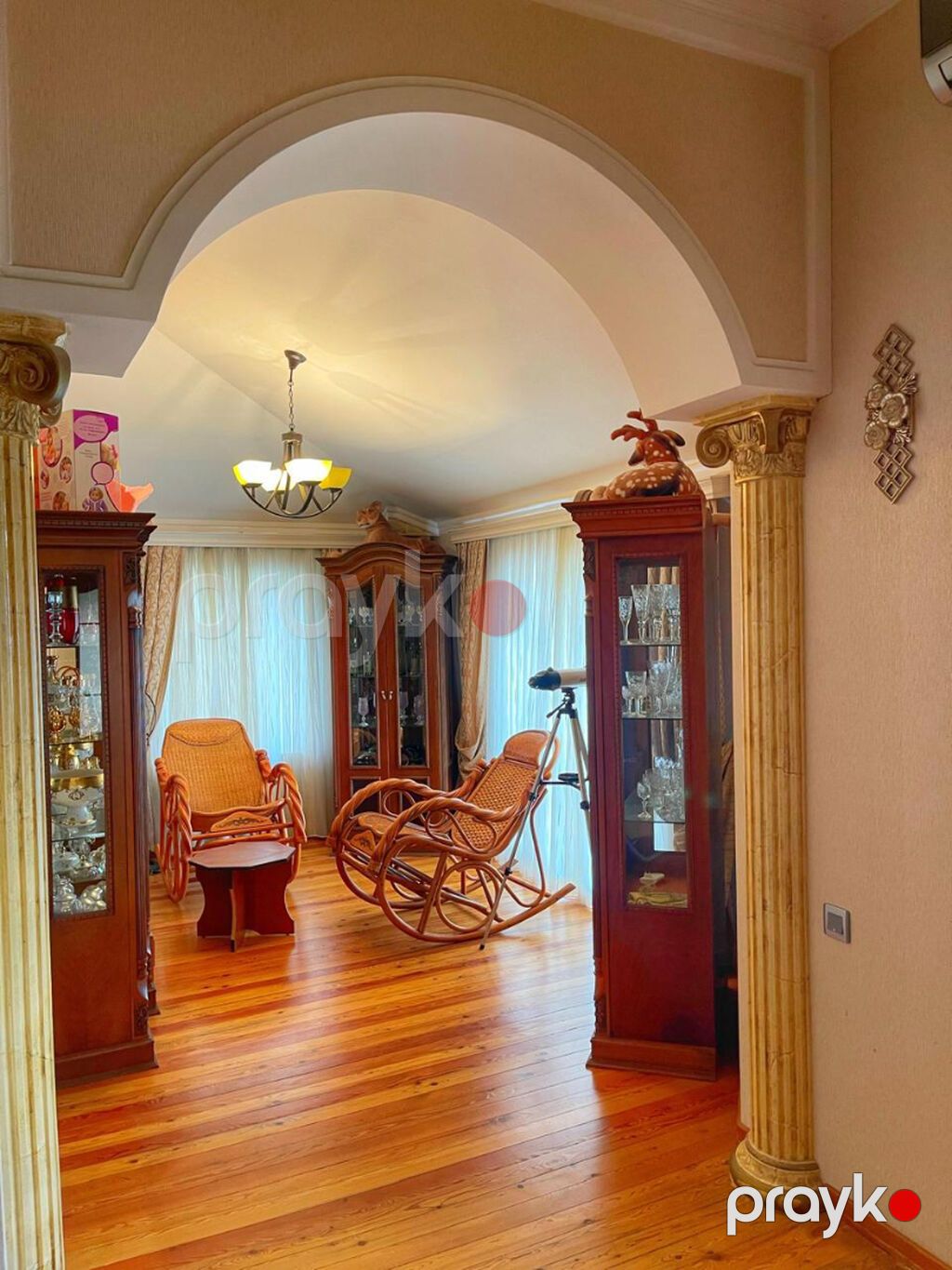 Satılır – 3 mərtəbəli fərdi yaşayış evi - Ümumi sahə: geniş həyətli — Ev, villa, Bakı (8)