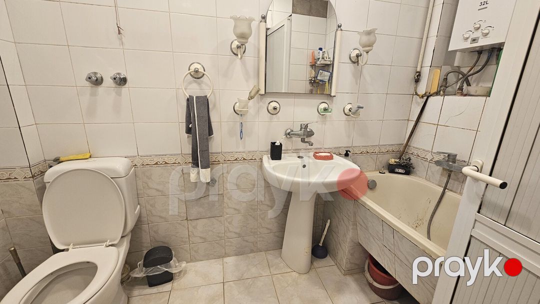 Satılır 3 otaqlı köhnə tikili 75 m² — Mənzil, Bakı (8)