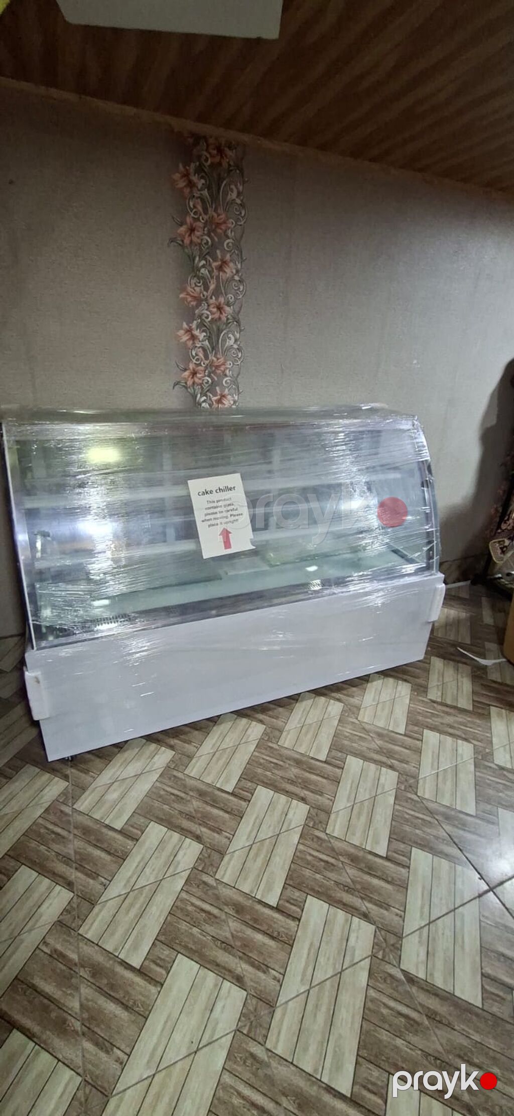 Vitrin tipli desert soyuducusu (cake chiller) - Ön hissəsi qabarıq — Soyuq vitrini, Xaçmaz (2)