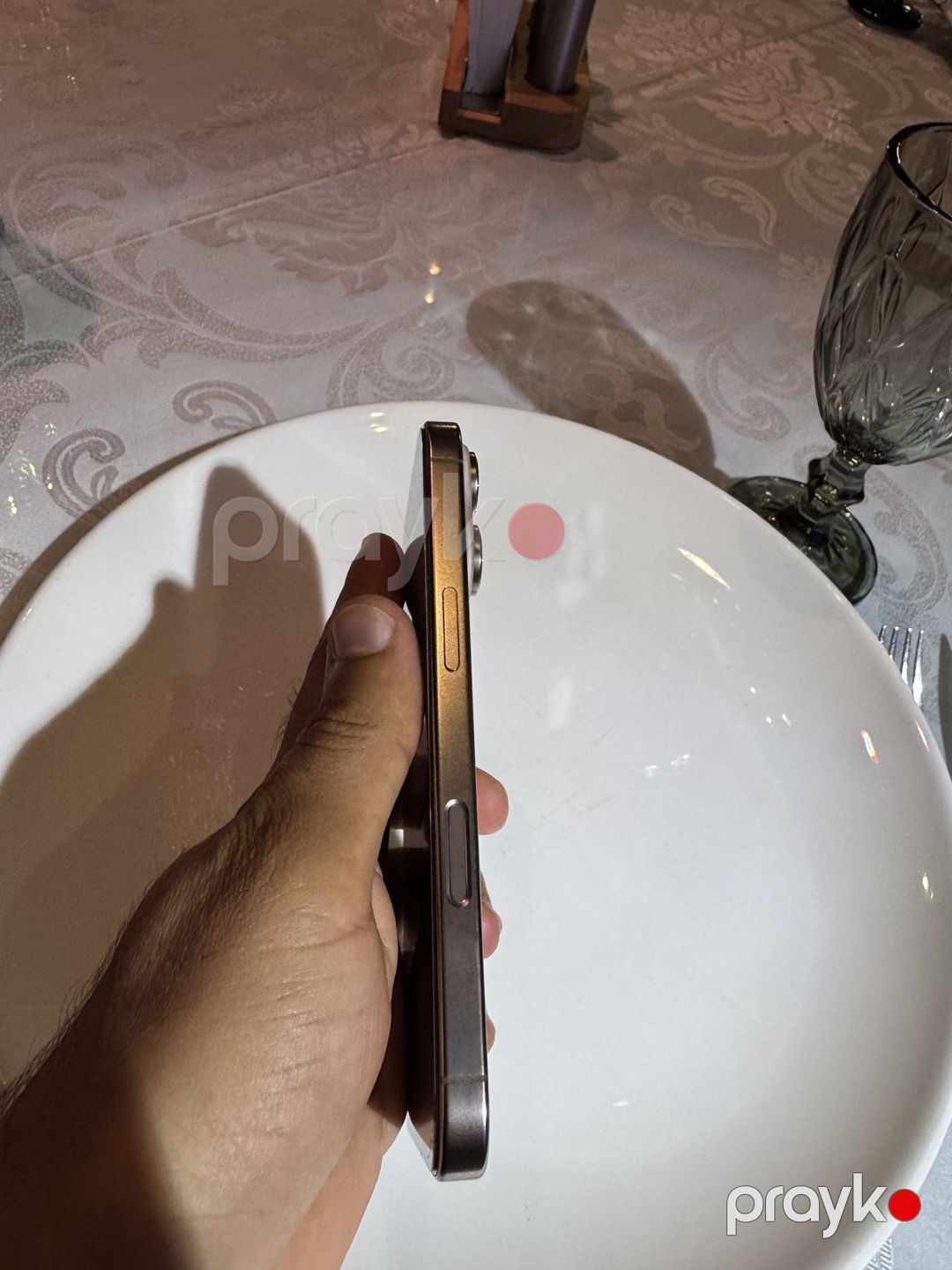Apple iPhone 16 Pro Desert Titanium 128GB/8GB — Smartfonlar, Bakı (3)