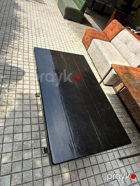4 neferlik stol. Ededi 90 azn. 4'u birlikde 300 azn. Buyurun — Bakı