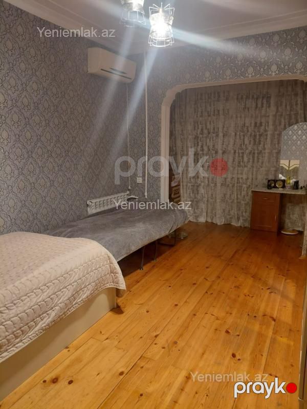 Satılır 2 otaqlı Bina evi menzil (Köhnə tikili), 70 m², Xətai rayonu — Mənzil, Bakı (11)