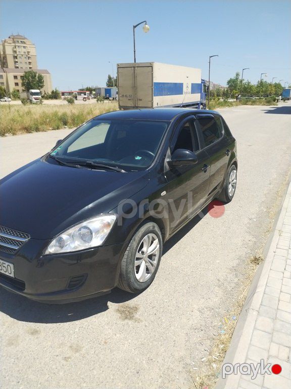Kia Ceed, 1.4 L, 2007 il, 300 000 km — Avtomobillər, Bakı (7)