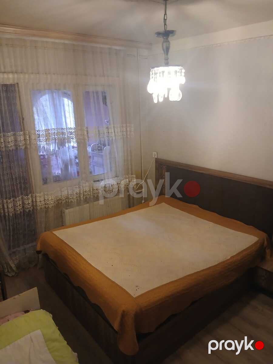 Satılır 4 otaqlı köhnə tikili 100 m² — Mənzil, Bakı (12)