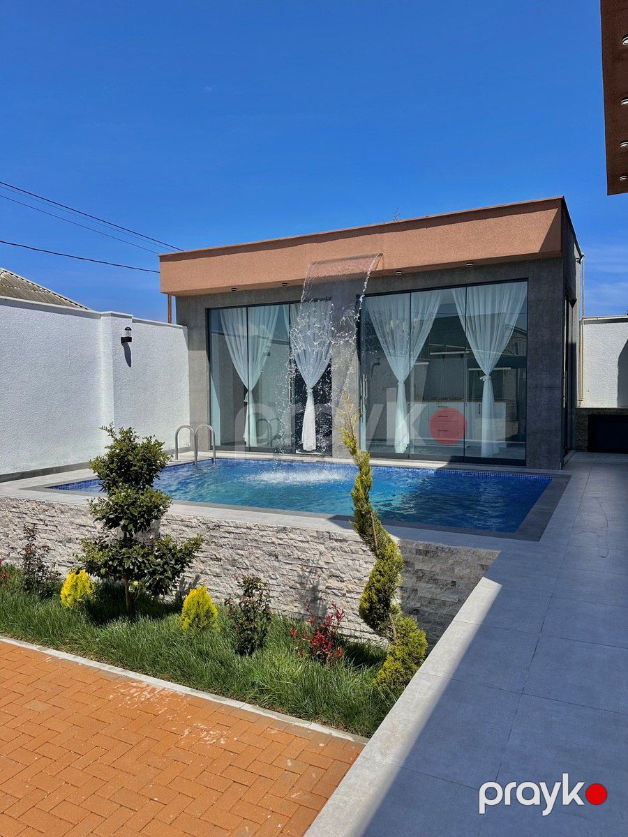 Satılır 4 otaqlı həyət evi/bağ evi 202 m² — Ev, villa, Bakı (2)