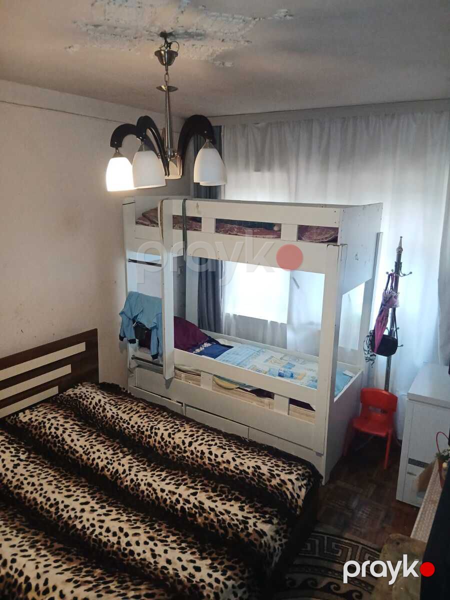 Satılır 4 otaqlı köhnə tikili 100 m² — Mənzil, Bakı (2)