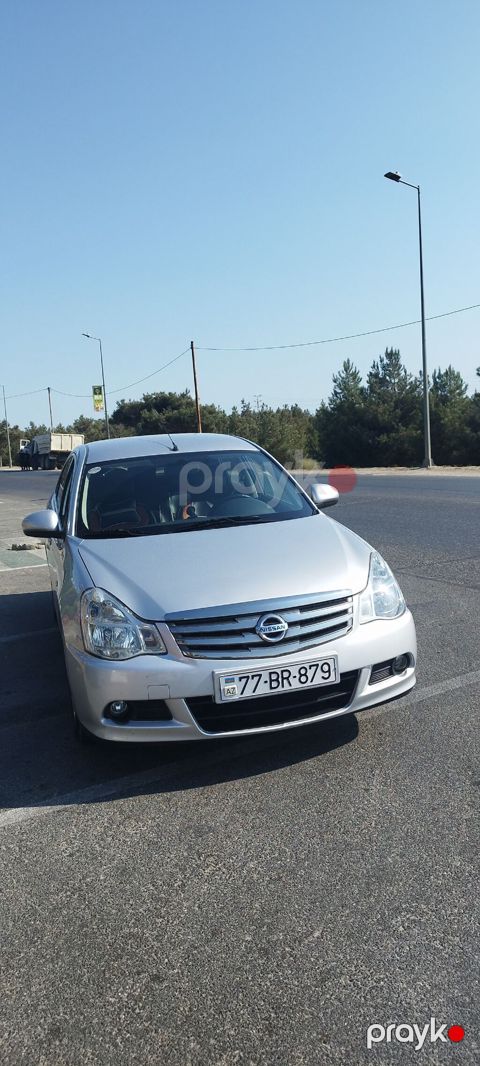 Nissan Almera: 1.6 l 2016 il Sedan — Bakı