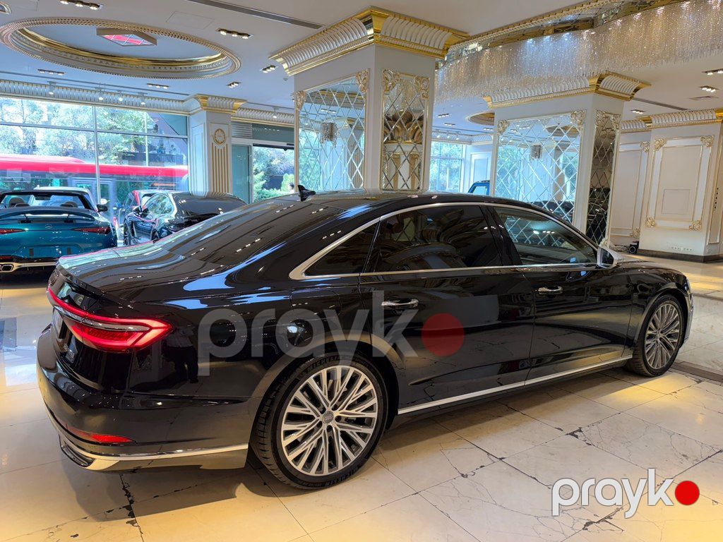 Audi A8, 3.0 L, 2018 il, 130 000 km — Avtomobillər, Bakı (7)