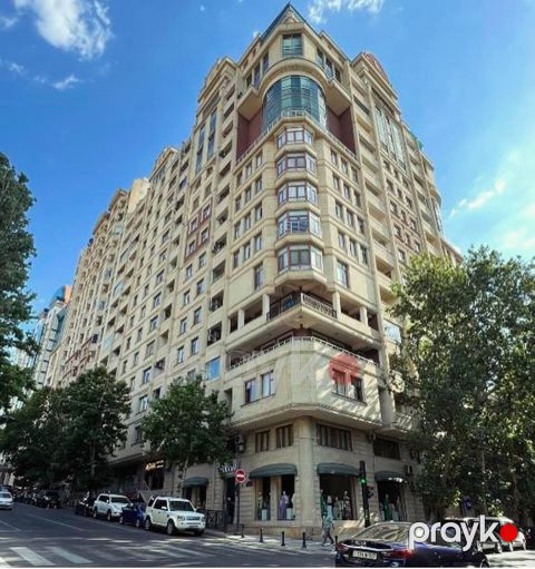 Satılır 2 otaqlı yeni tikili 82 m² — Bakı