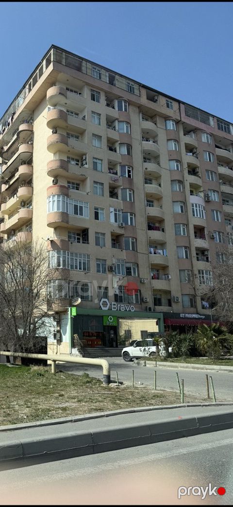 Satılır obyekt 330 m² — Bakı