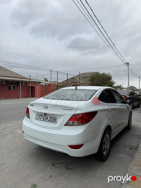 Hyundai Accent, 1.4 L, 2012 il, 224 345 km — Avtomobillər, Bakı (10)