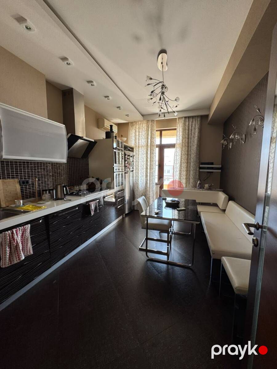 Satılır 4 otaqlı yeni tikili 215 m² — Mənzil, Bakı (4)