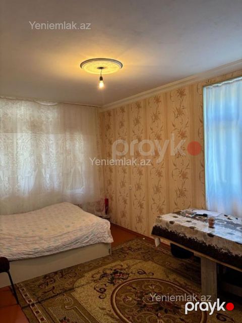 Satılır 1 otaqlı Bina evi menzil (Köhnə tikili), 42 m², 11-ci mikrorayon — Sumqayıt
