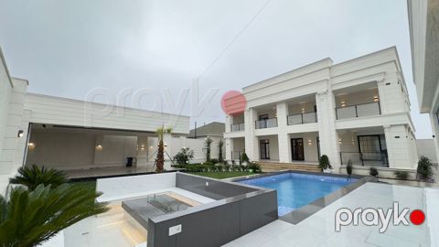 Satılır 6 otaqlı həyət evi/bağ evi 500 m² — Bakı
