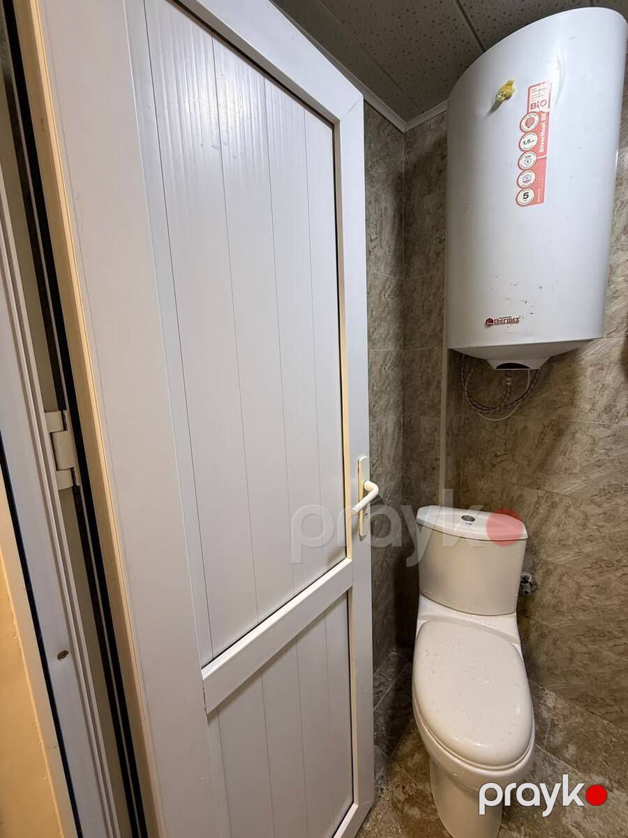 Satılır 2 otaqlı köhnə tikili 60 m² — Mənzil, Bakı (12)