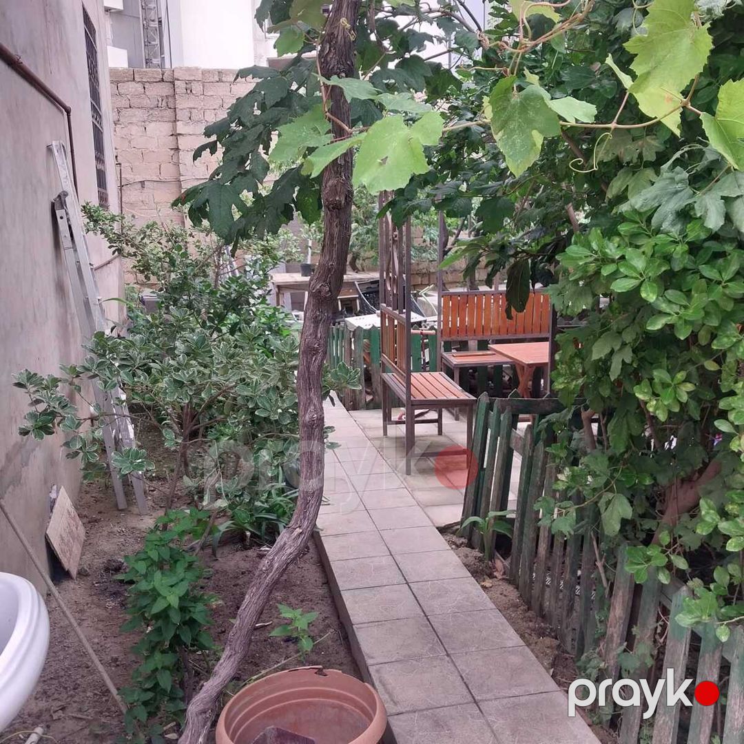 Satılır 4 otaqlı həyət evi/bağ evi 200 m² — Ev, villa, Bakı (5)