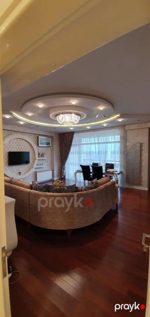 Satılır 4 otaqlı yeni tikili 185 m² — Bakı