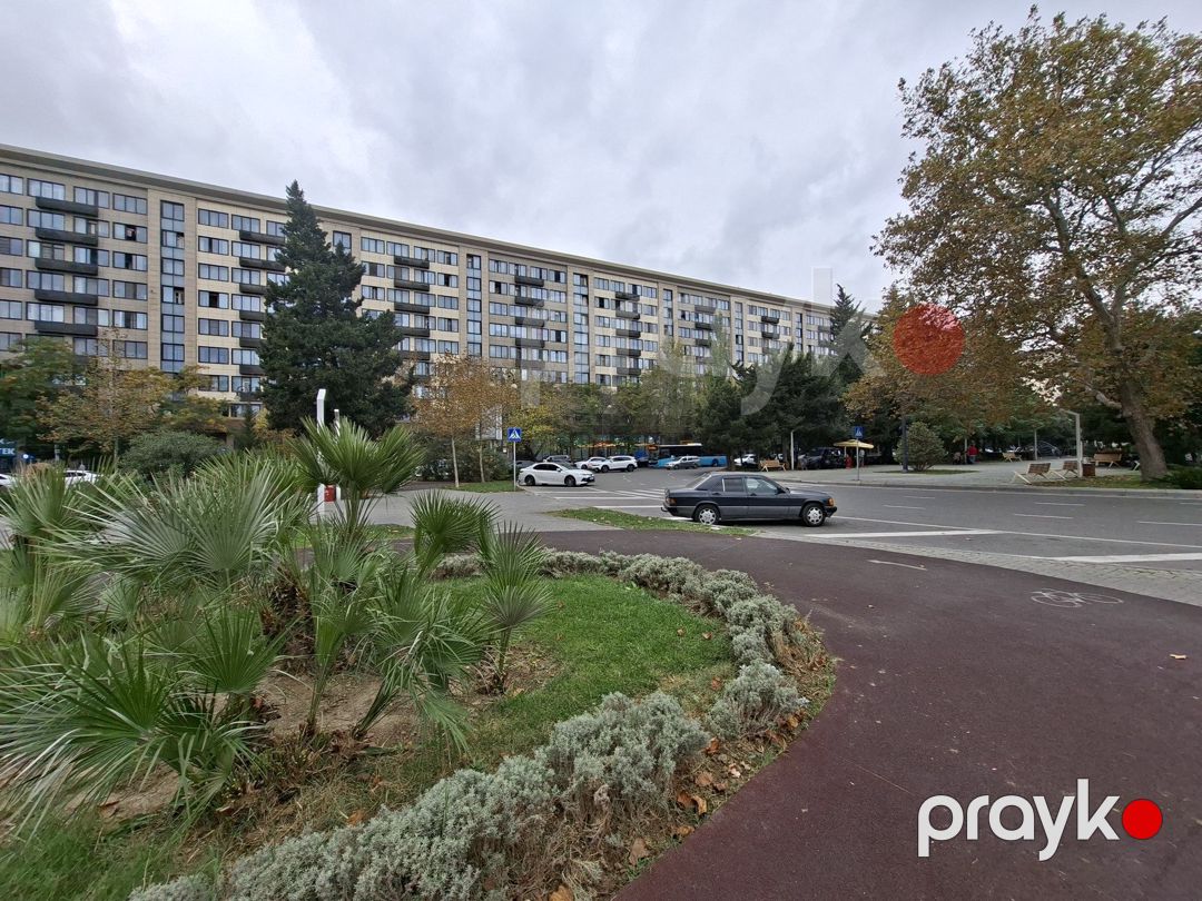 Satılır 4 otaqlı köhnə tikili 110 m² — Mənzil, Bakı (3)