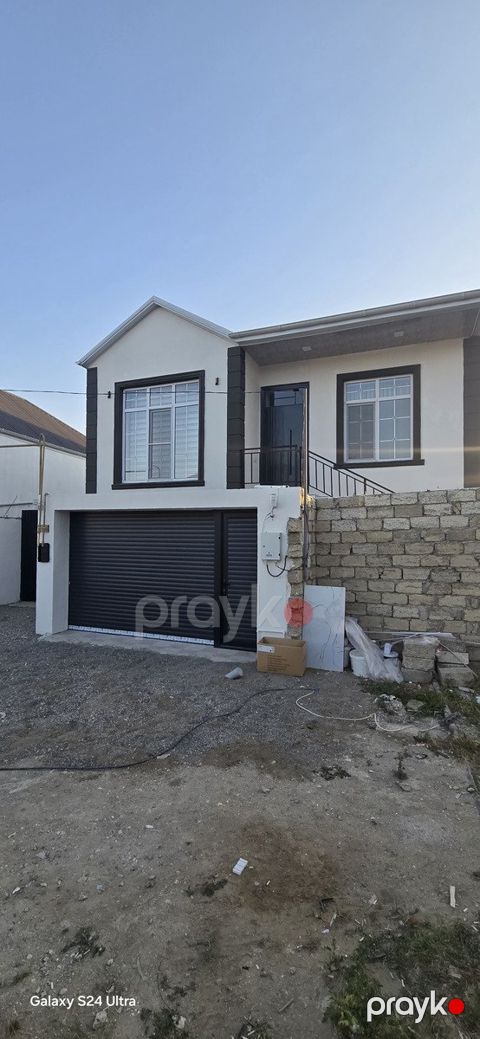 Satılır 5 otaqlı həyət evi/bağ evi 120 m² — Bakı