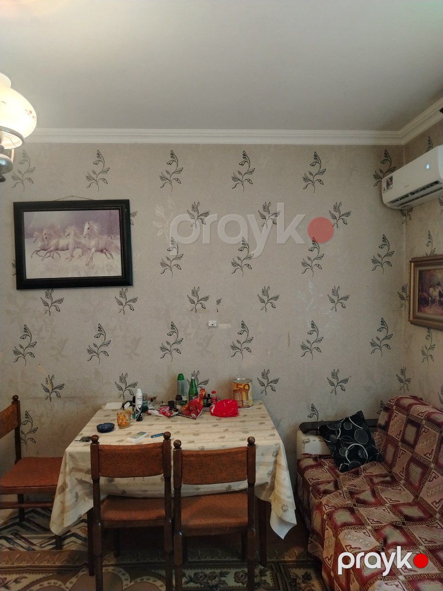 Satılır 1 otaqlı köhnə tikili 35 m² — Mənzil, Bakı (2)