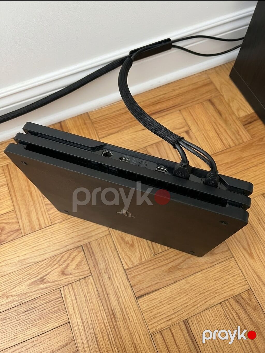 Playstatıon 4 PRO — İdeal Vəziyyətdə Az işlənmiş PS4 Pro satılır — Oyunlar, konsollər və proqramlar, Bakı (2)
