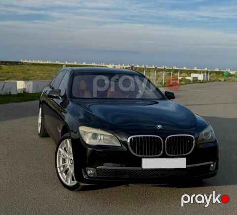 BMW 750, 4.4 L, 2012 il, 183 300 km — Bakı
