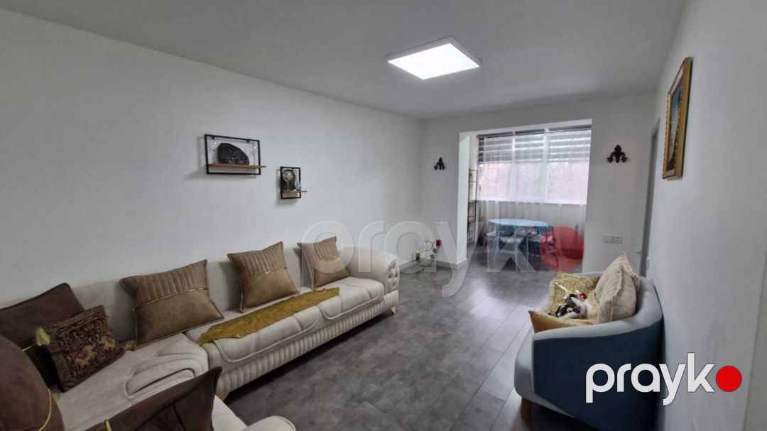 Satılır 3 otaqlı köhnə tikili 75 m² — Mənzil, Bakı (7)