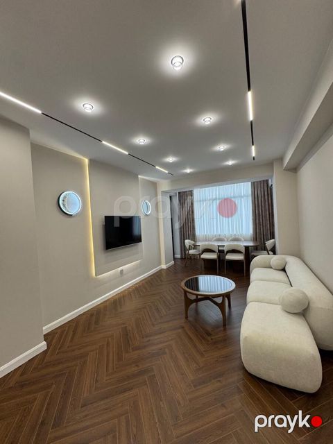 İcarəyə verilir 3 otaqlı yeni tikili 130 m² — Bakı